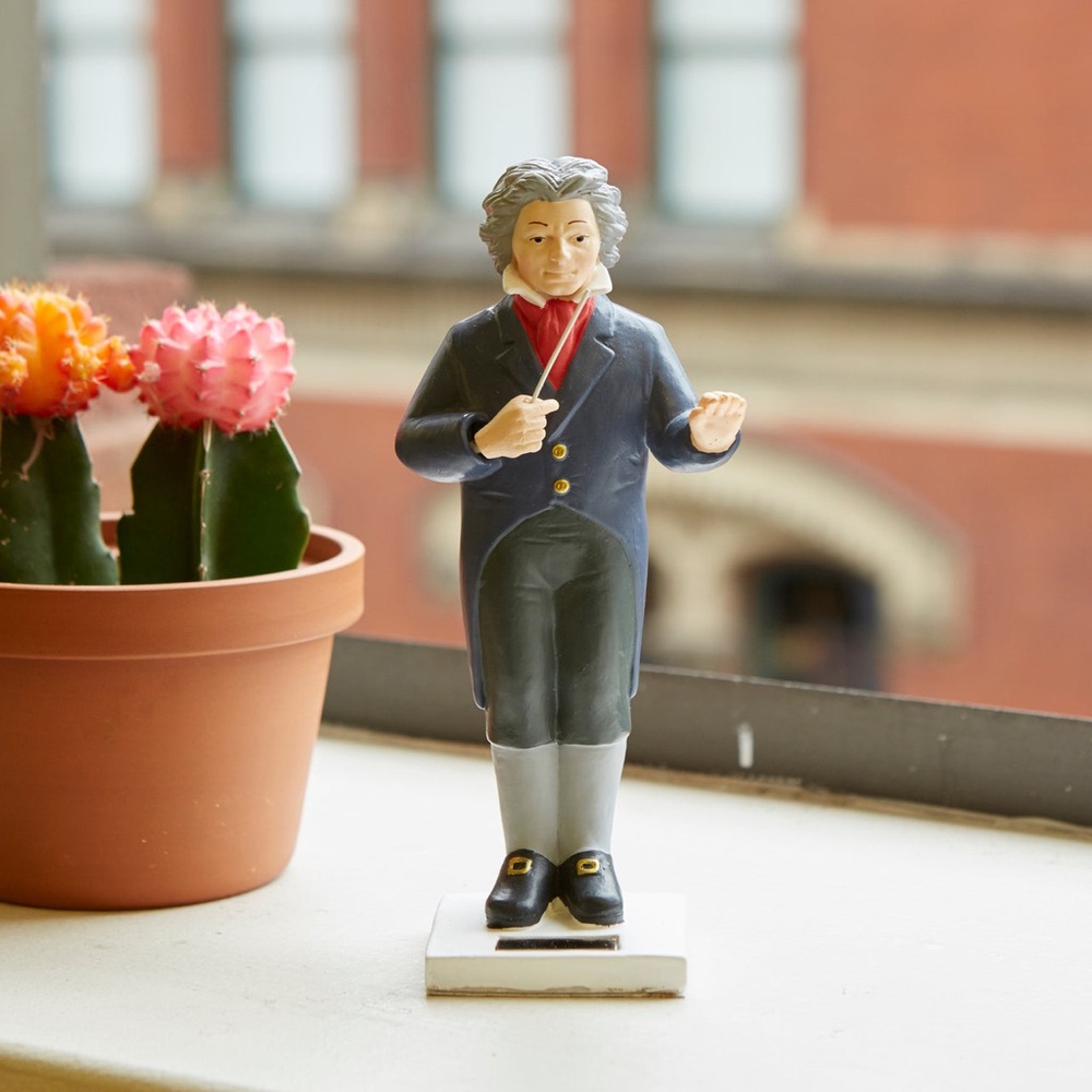 Solar Powered Beethoven Conductor Figurine with Baton